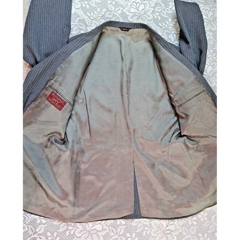 Levi's Sport Coat Men's 44R‎ Menswear Action Jacket Gray Pinstripe Pre-owned